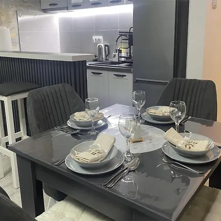 Manda 2 Apartman
