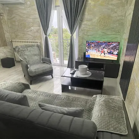 Apartment Manda 2